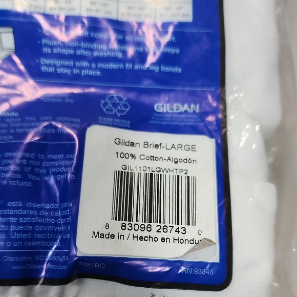 Gildan White Men’s Briefs 2-Pack with Black Branded Waistband - Picture 2 of 3